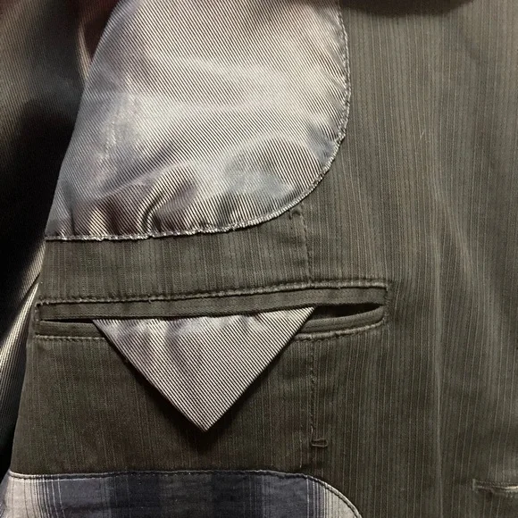 Mantles Jacket - Picture 14 of 14